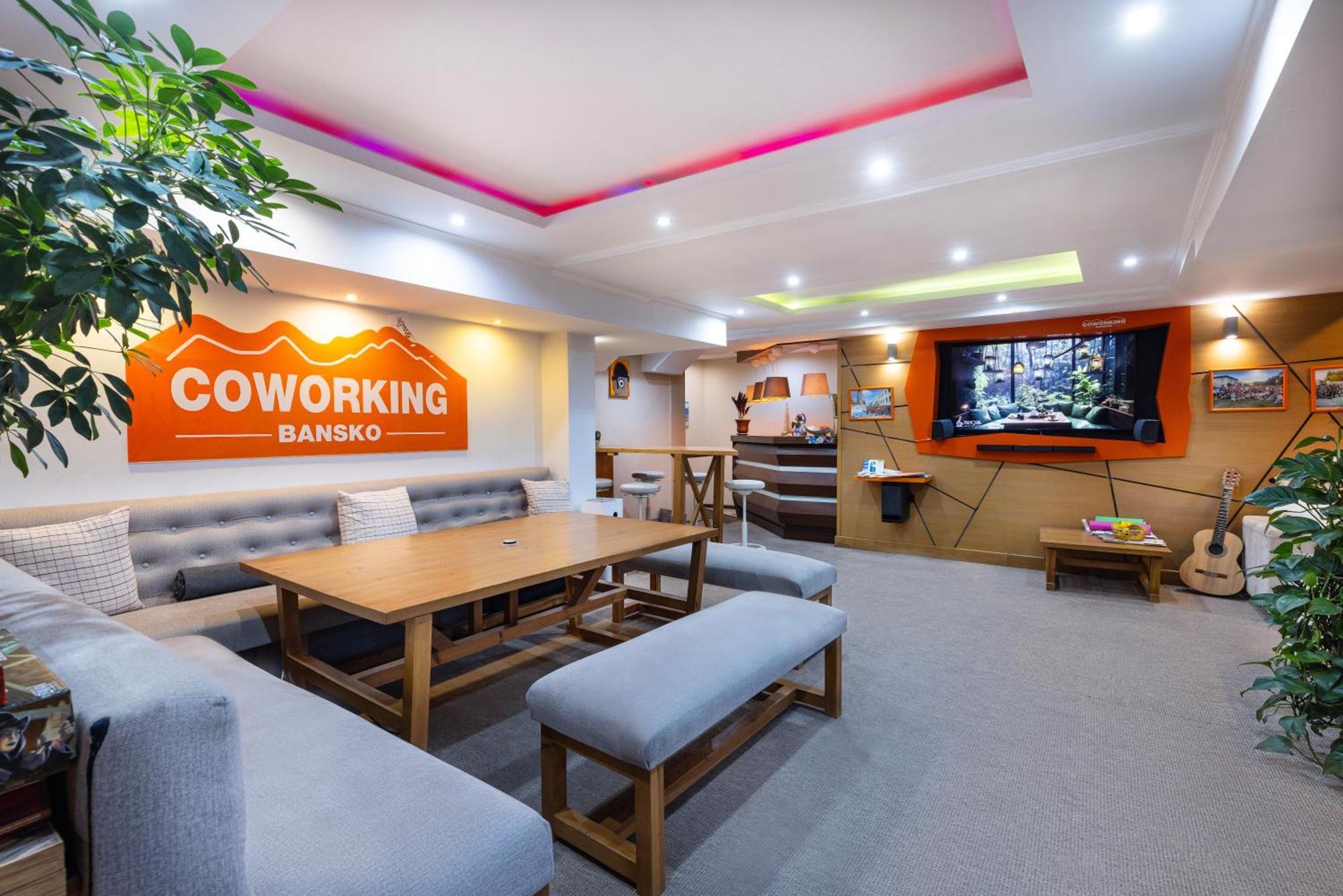 Coliving Bansko, The Social Hotel By Networking Premium Exteriör bild